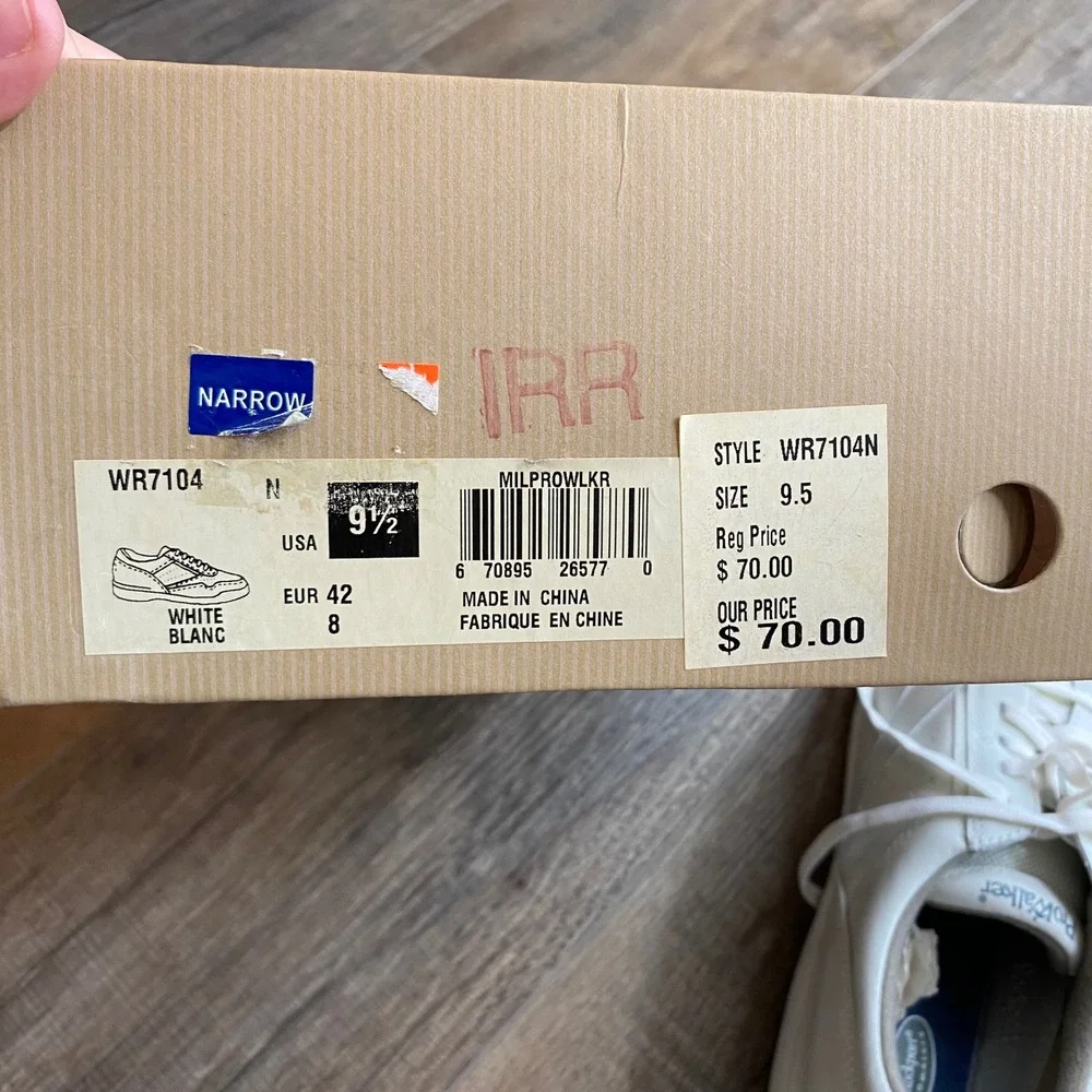 Rockport ProWalker Womens 9.5 N Narrow White Leather Walking Shoes WR7104N